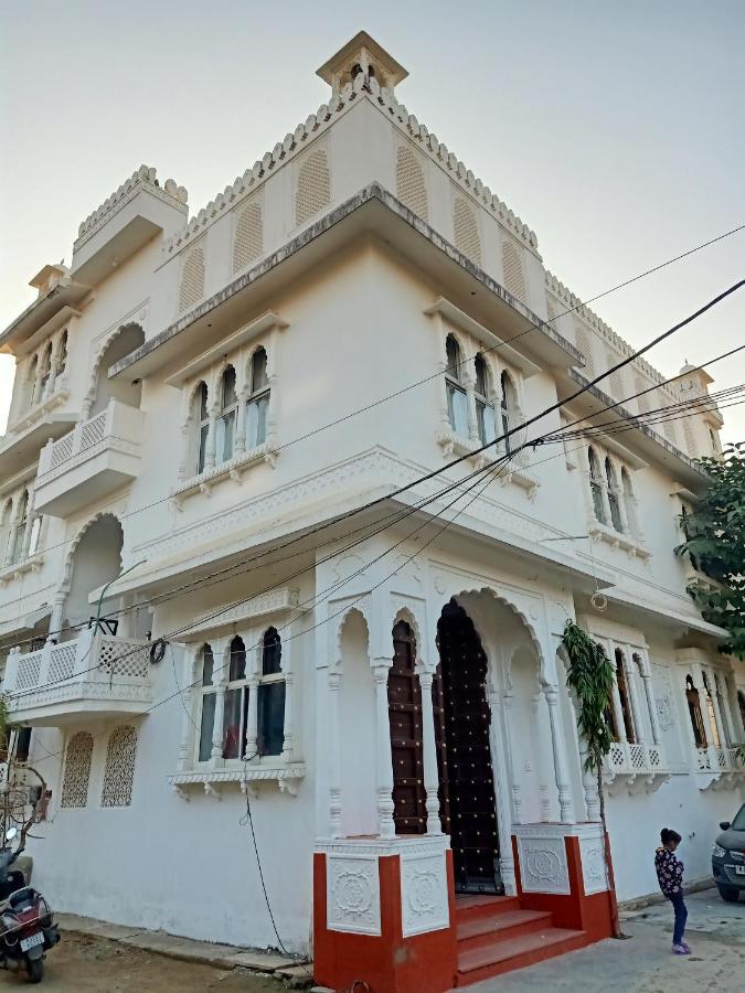Hindupura Residency Hotel Савай Мадхопур Екстериор снимка