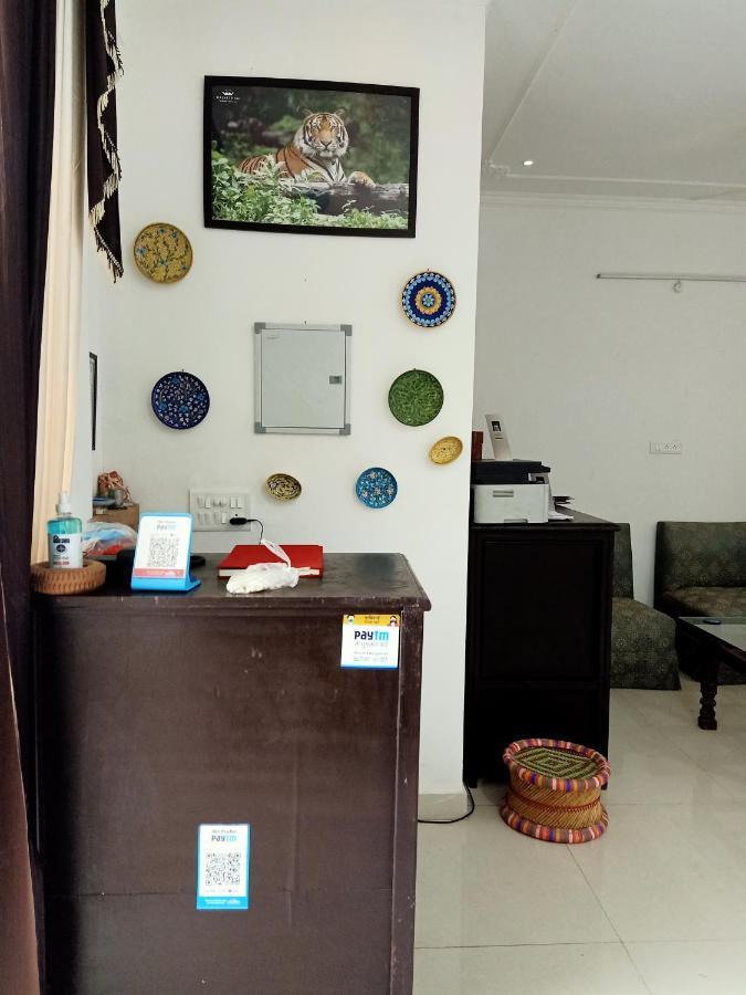 Hindupura Residency Hotel Савай Мадхопур Екстериор снимка