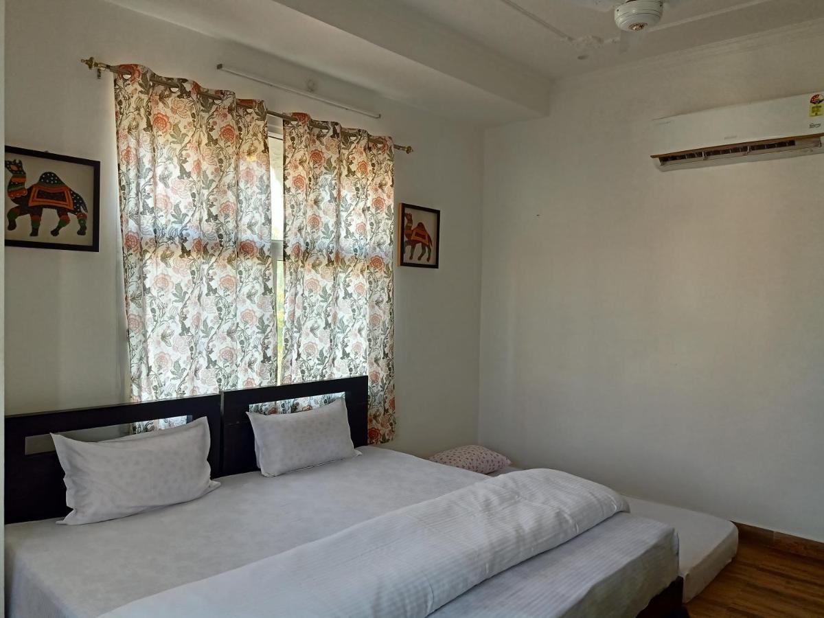 Hindupura Residency Hotel Савай Мадхопур Екстериор снимка
